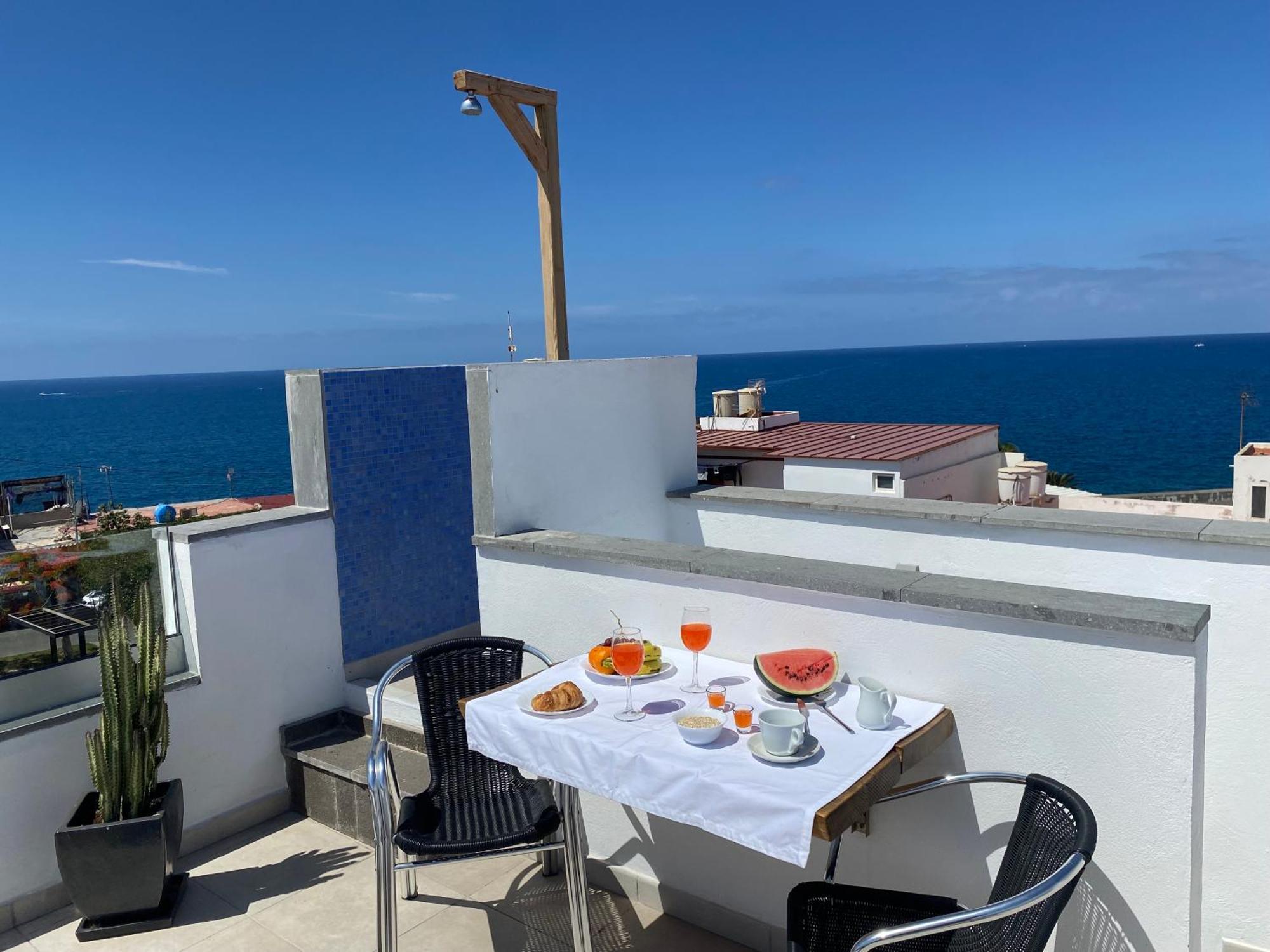 Sunny Day Deluxe 1 Apartamento La Playa de Arguineguín